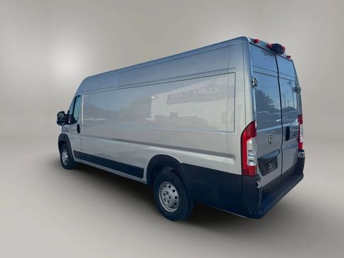 Used 2021 RAM ProMaster 3500 w/ Interior LED Lighting Group FWD image 9