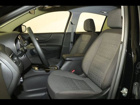 Used 2023 Chevrolet Equinox LT image 20