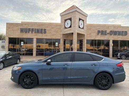 Used 2019 Ford Fusion SE w/ Equipment Group 151A image 1