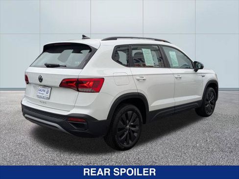 Certified 2024 Volkswagen Taos S FWD image 5