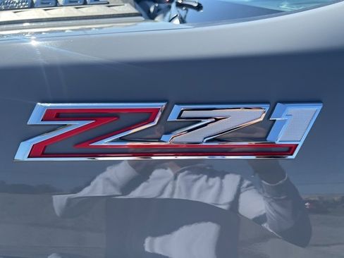 Used 2024 Chevrolet Silverado 2500 Custom w/ Custom Value Package image 10