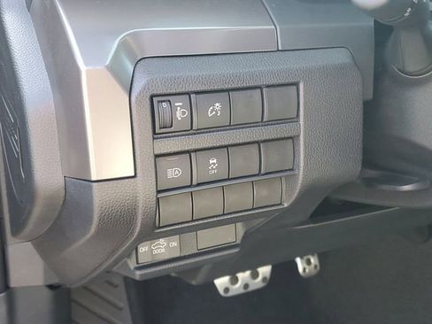 Used 2025 Toyota Tacoma TRD Sport image 13