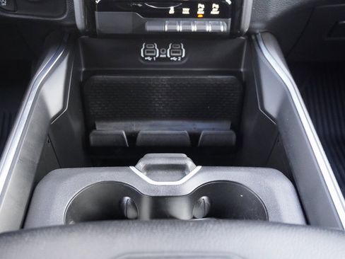 Used 2021 RAM 1500 Laramie w/ Sport Appearance Package image 18