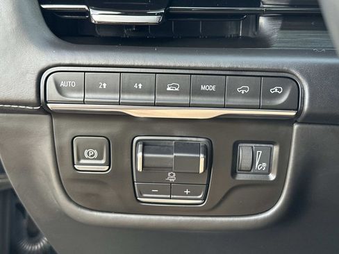 Used 2023 Cadillac Escalade Sport Platinum w/ LPO, ONYX Package image 21