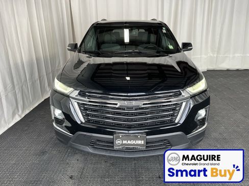 Used 2022 Chevrolet Traverse LT image 2