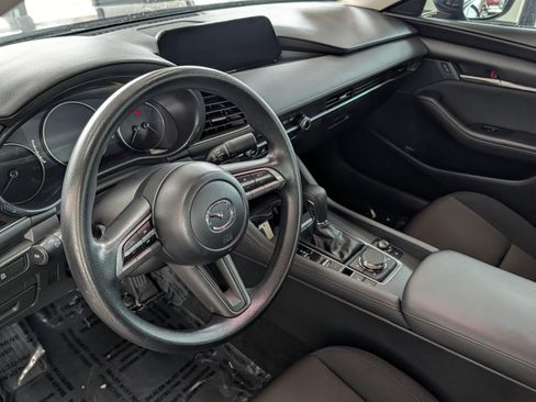 Certified 2020 MAZDA MAZDA3 Sedan image 12