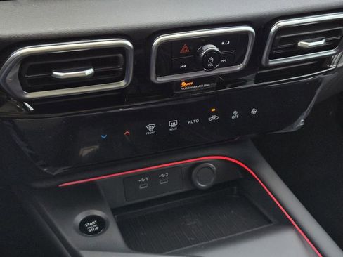 New 2026 Nissan Sentra SR w/ Floor Mat Package image 20