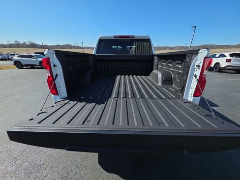 New 2026 Chevrolet Silverado 1500 LTZ w/ Z71 Off-Road Package image 23