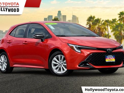 Used 2026 Toyota Corolla SE FWD image 1