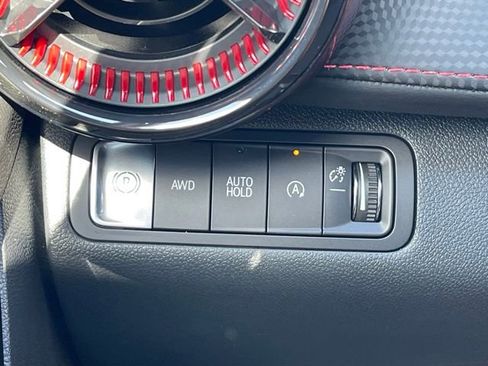 New 2026 Chevrolet Equinox RS w/ Convenience Package III AWD/4WD image 14