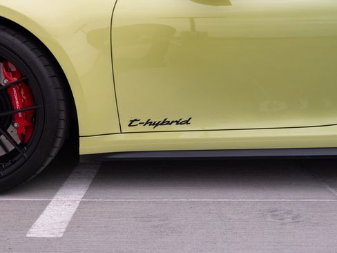 Used 2026 Porsche 911 Carrera GTS image 12