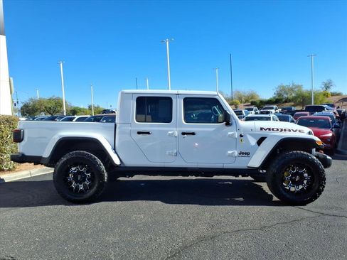 Used 2020 Jeep Gladiator Mojave image 4