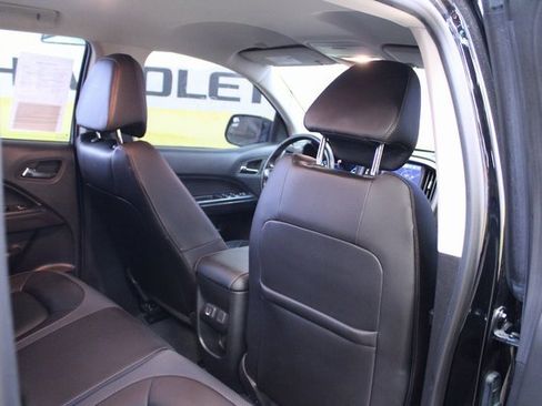 Used 2022 GMC Canyon AT4 image 10