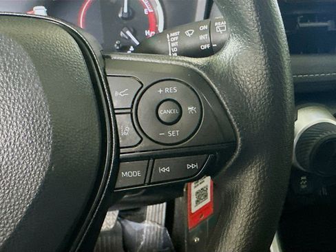 Certified 2025 Toyota RAV4 LE FWD image 17
