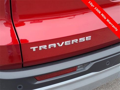 New 2026 Chevrolet Traverse LT w/ Driver Confidence Package image 9