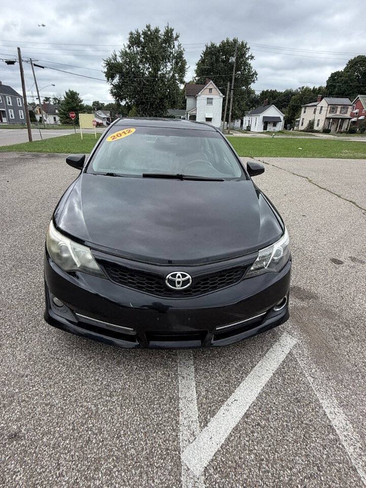 Used 2012 Toyota Camry SE FWD image 6