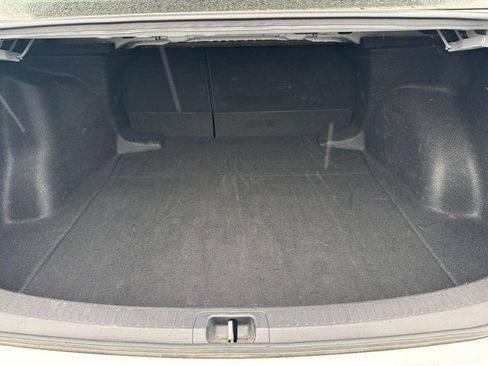 Used 2024 Toyota Corolla LE FWD image 5