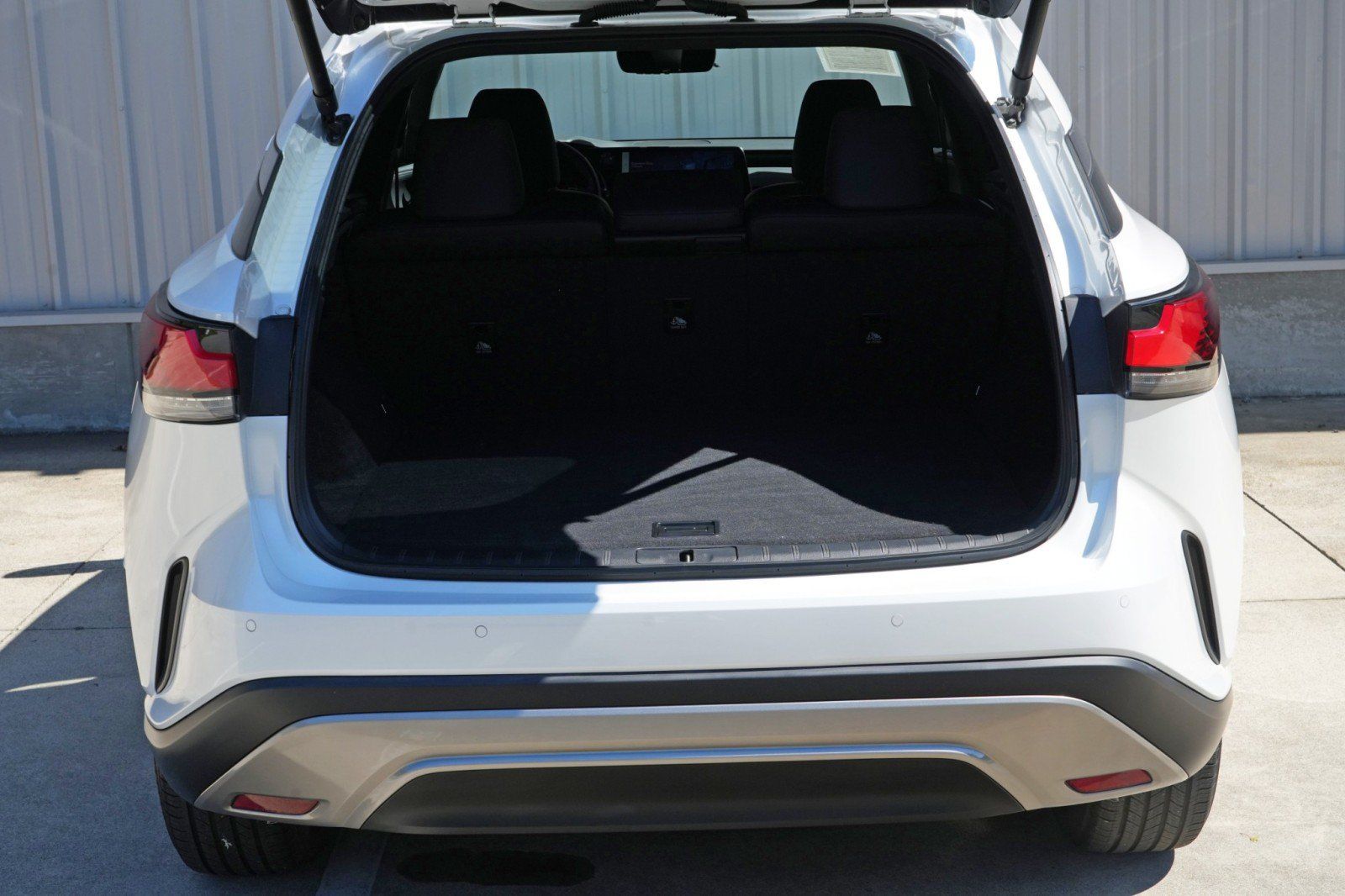 Used 2023 Lexus RX 350 Premium w/ Cold Area Package FWD image 10