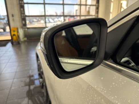 Used 2025 BMW 330i xDrive Sedan w/ Premium Package image 6