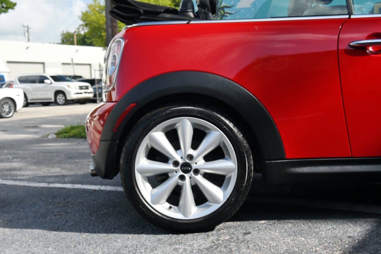 Used 2015 MINI Cooper Convertible w/ Sport Package FWD image 29