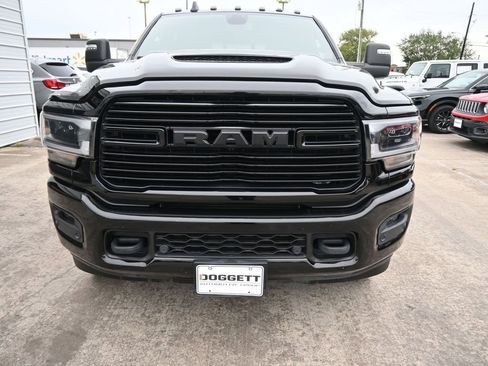 Used 2023 RAM 2500 Laramie w/ Night Edition AWD/4WD image 19