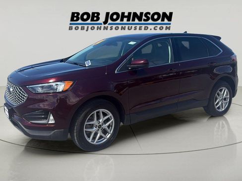 Used 2024 Ford Edge SEL w/ Convenience Package AWD/4WD image 3