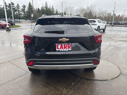 New 2026 Chevrolet Trax LT image 7