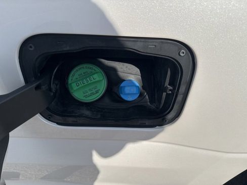 Used 2017 Ford F250 Lariat w/ Lariat Ultimate Package image 25