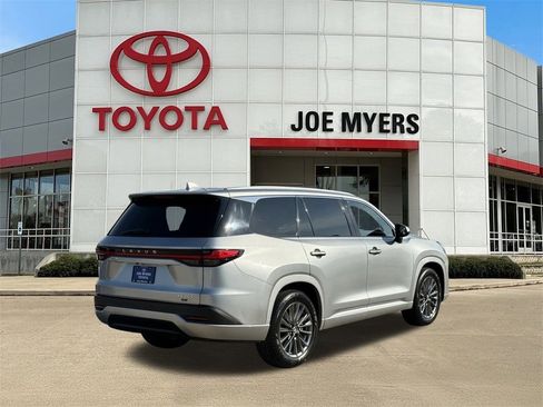 Used 2024 Lexus TX 350 FWD image 4