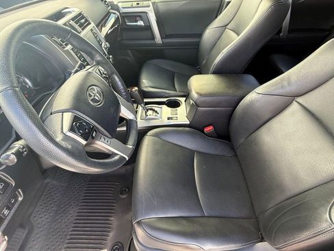 Used 2024 Toyota 4Runner Limited image 4