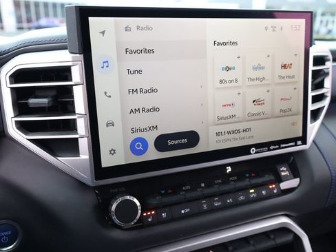 Used 2024 Toyota Tundra Platinum image 19