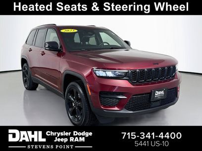 Used 2023 Jeep Grand Cherokee Altitude