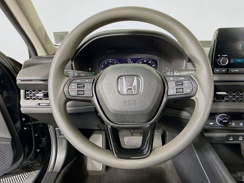 Certified 2023 Honda Accord EX image 13