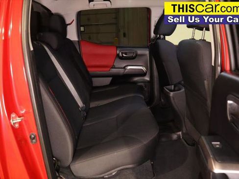 Used 2019 Toyota Tacoma SR5 image 23