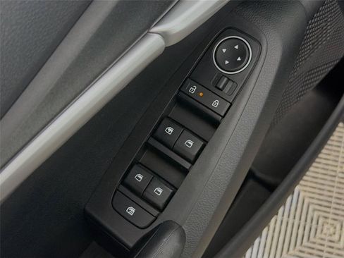 Used 2024 Kia Seltos LX AWD/4WD image 23