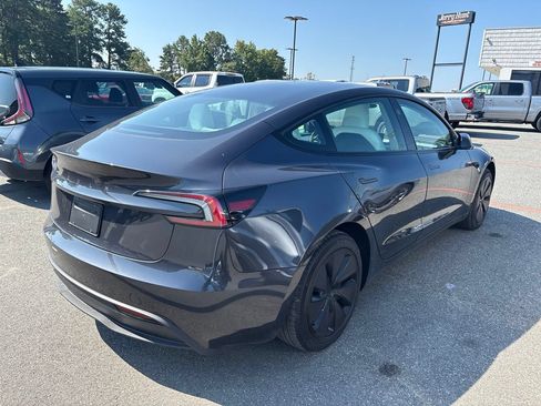 Used 2025 Tesla Model 3 RWD image 7