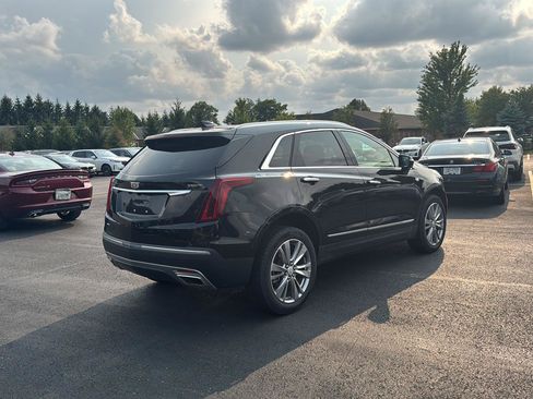 Used 2023 Cadillac XT5 Premium Luxury AWD/4WD image 3