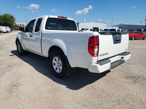Used 2021 Nissan Frontier S image 5