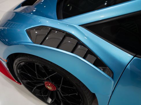 Used 2023 Lamborghini Huracan STO RWD image 42