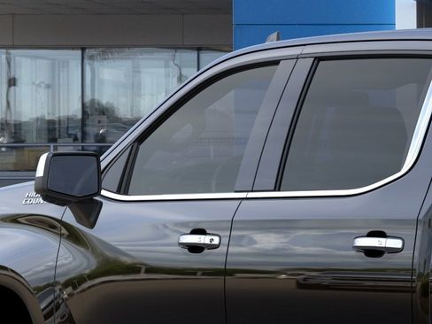 New 2026 Chevrolet Silverado 1500 High Country w/ Technology Package AWD/4WD image 38