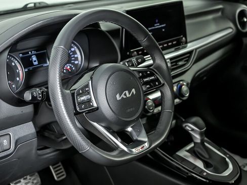 Used 2024 Kia Forte GT-Line image 20