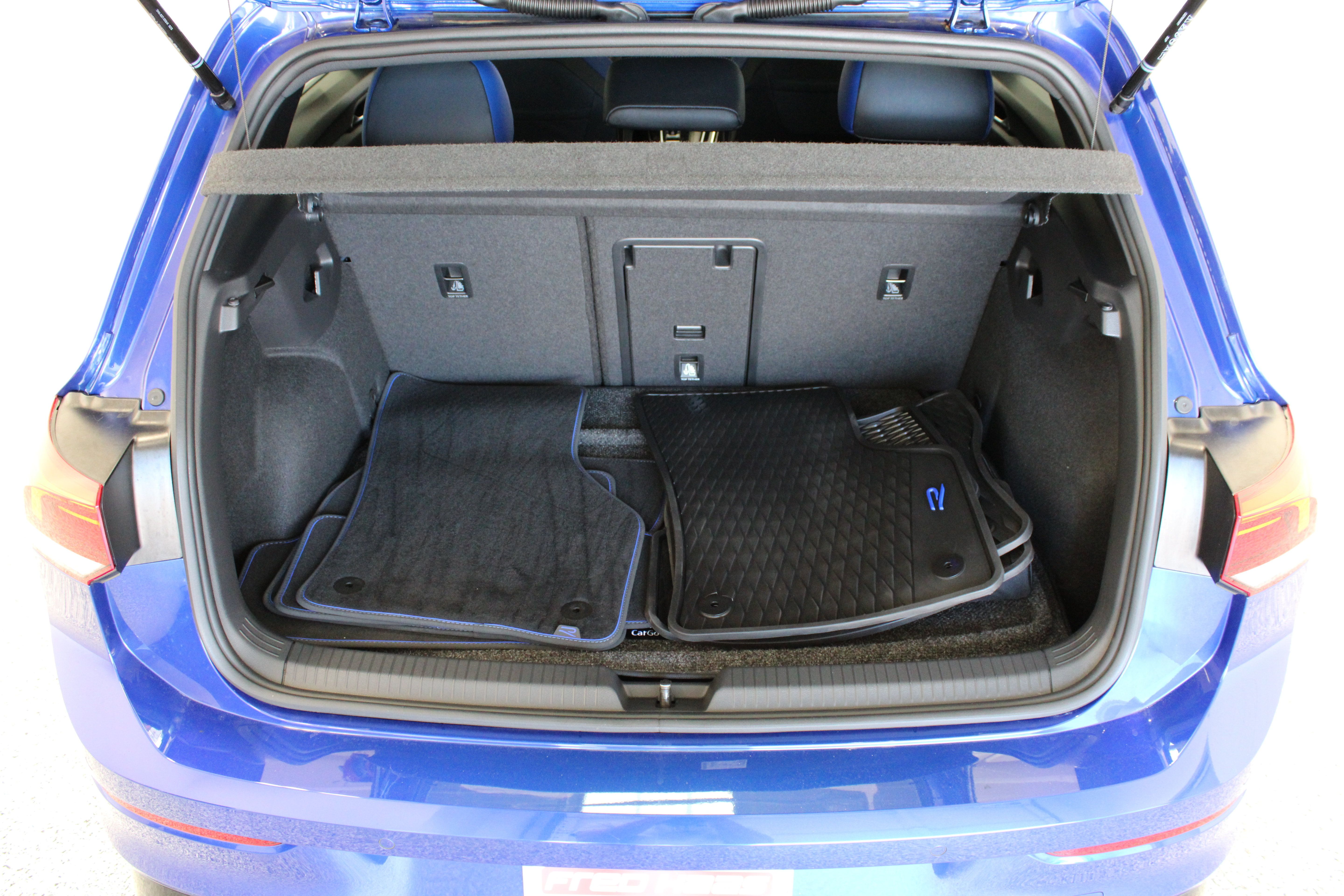 Used 2024 Volkswagen Golf R AWD/4WD image 31
