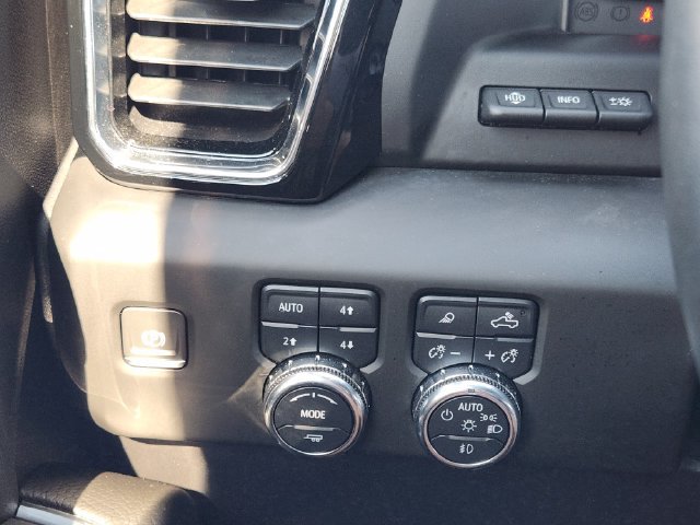 Used 2024 GMC Sierra 1500 Denali w/ Denali Reserve Package AWD/4WD image 23