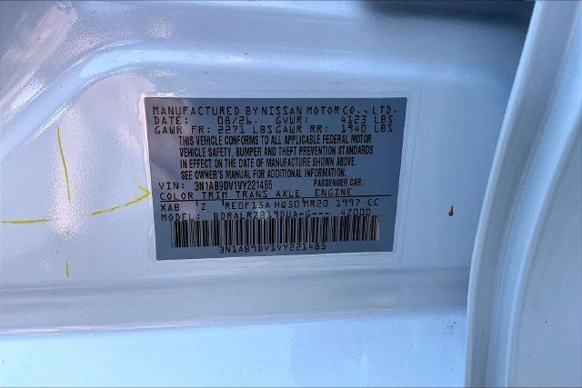 New 2027 Nissan Sentra SR w/ SR Premium Package FWD image 14