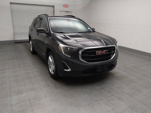 Used 2018 GMC Terrain SLE w/ Driver Convenience Package FWD image 13