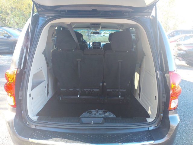 Used 2016 Dodge Grand Caravan SE w/ Quick Order Package 29E SE FWD image 23