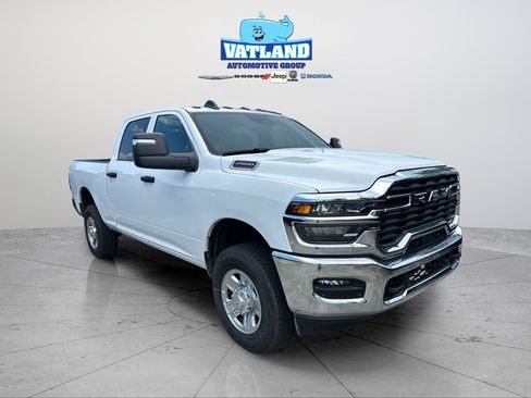 New 2026 RAM 2500 Tradesman w/ Chrome Appearance Group AWD/4WD image 7