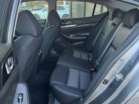 Used 2017 Nissan Maxima 3.5 S image 11