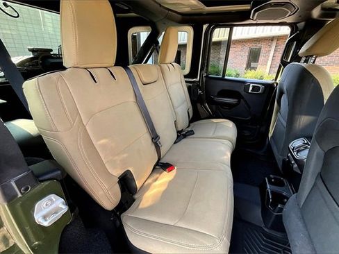 Used 2021 Jeep Wrangler Unlimited Sport image 21