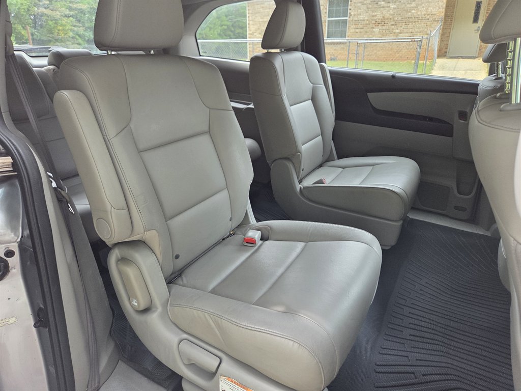 Used 2016 Honda Odyssey EX-L image 32